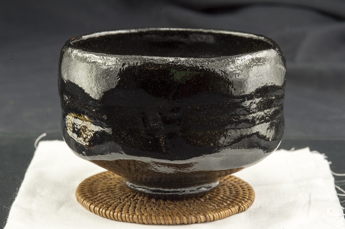 daitokuji temlom kuro raku chawan shoraku sasaki