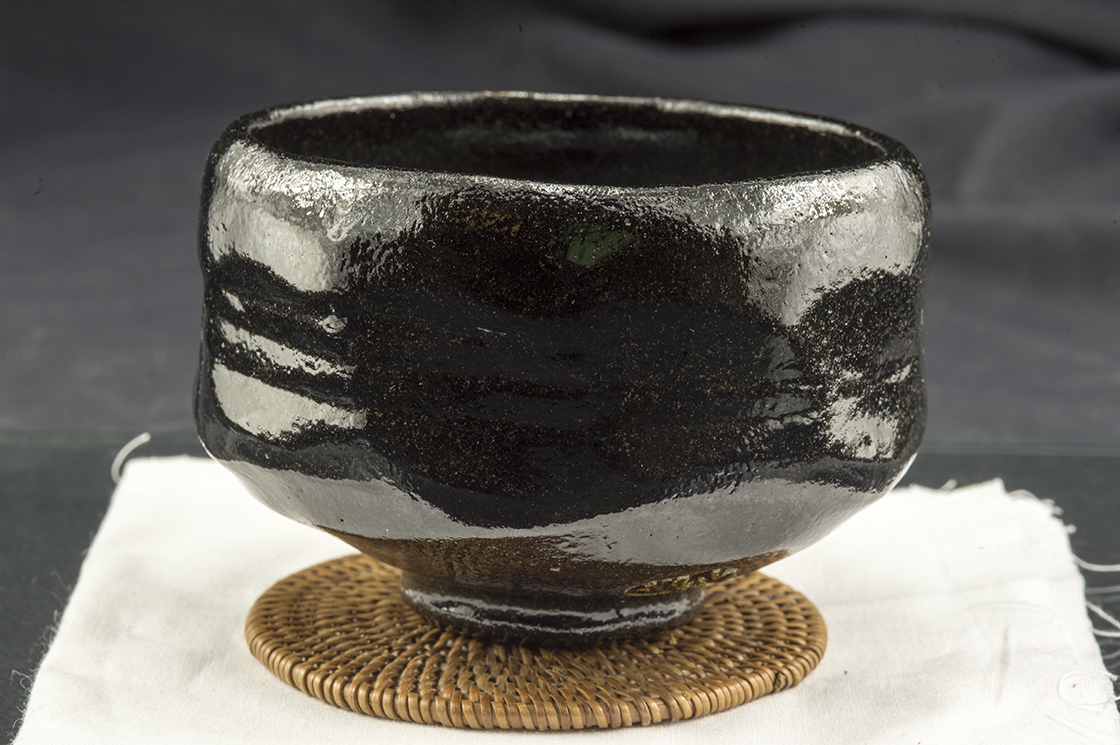 daitokuji temlom kuro raku chawan shoraku sasaki