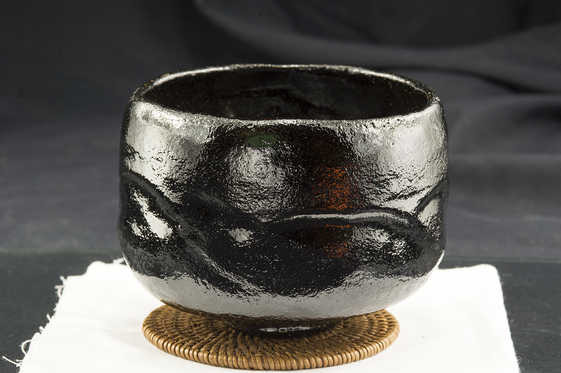 kuro raku chawan japan matcha teabowl waraku kawasaki