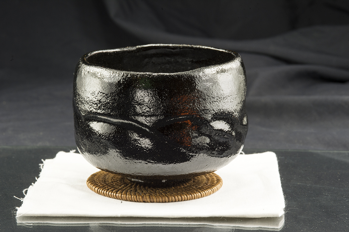 kuro raku chawan japan matcha teabowl waraku kawasaki