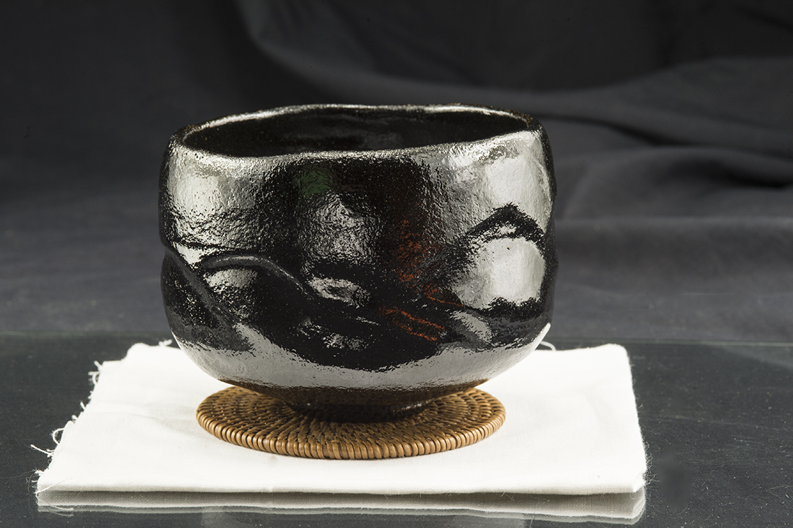 kuro raku chawan japan matcha teabowl waraku kawasaki