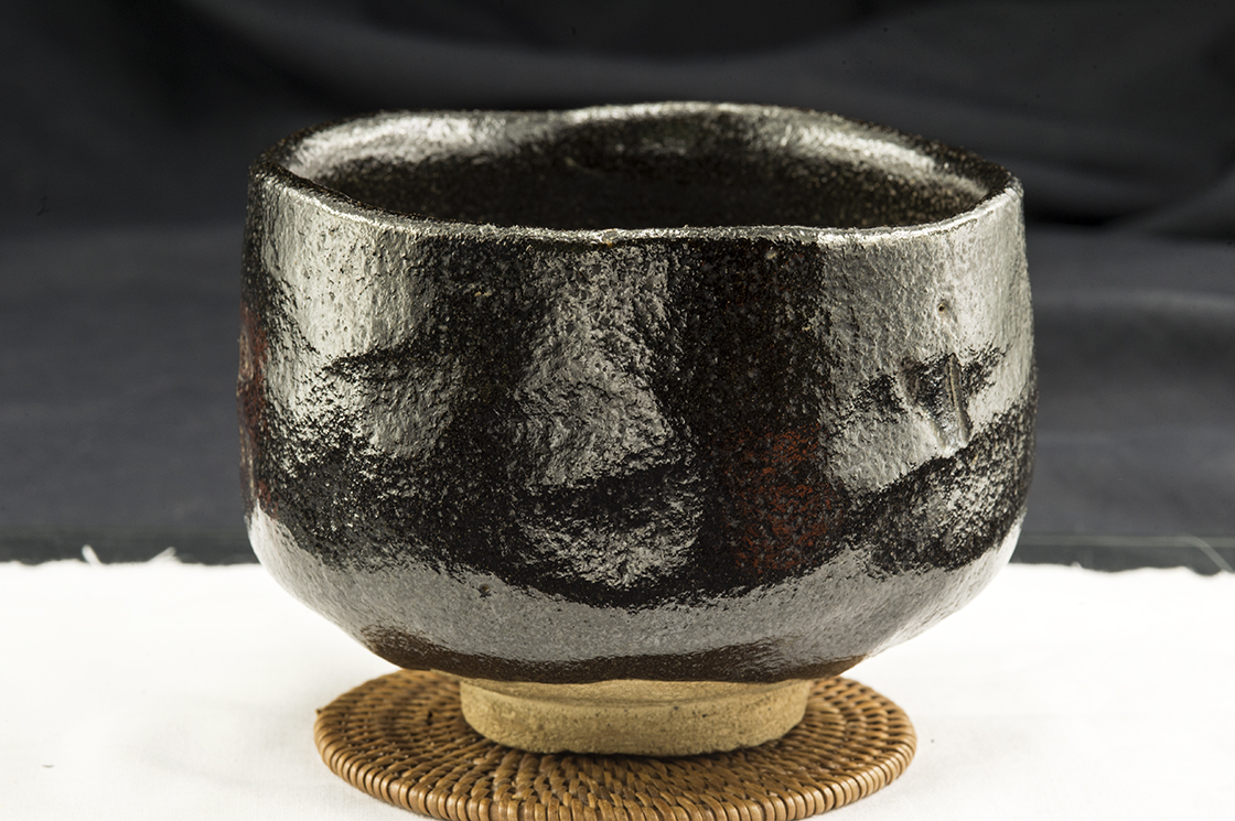 kuro raku chawan japan matcha teabowl waraku kawasaki