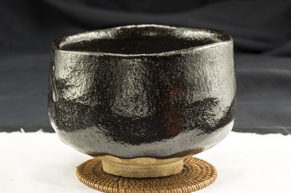 kuro raku chawan japan matcha teabowl waraku kawasaki