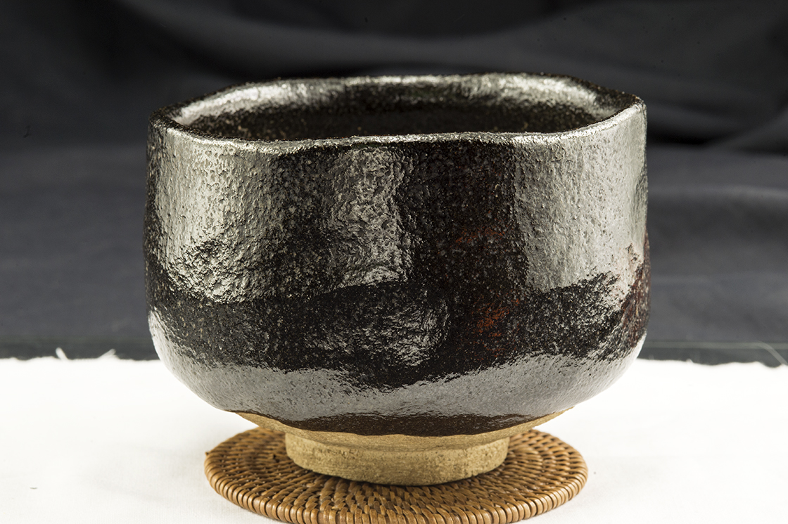 kuro raku chawan japan matcha teabowl waraku kawasaki