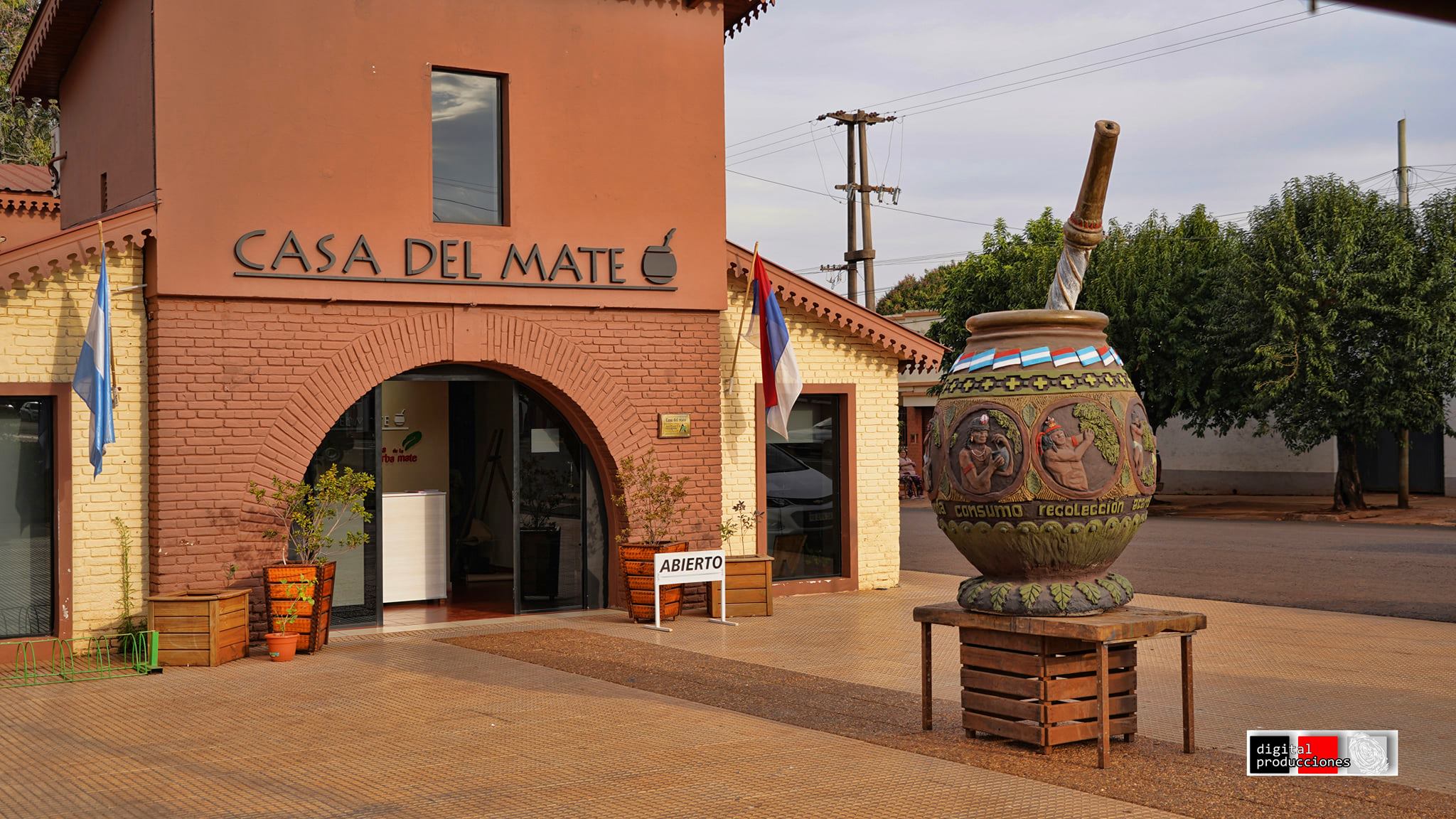 apóstoles misiónes yerba mate argentína