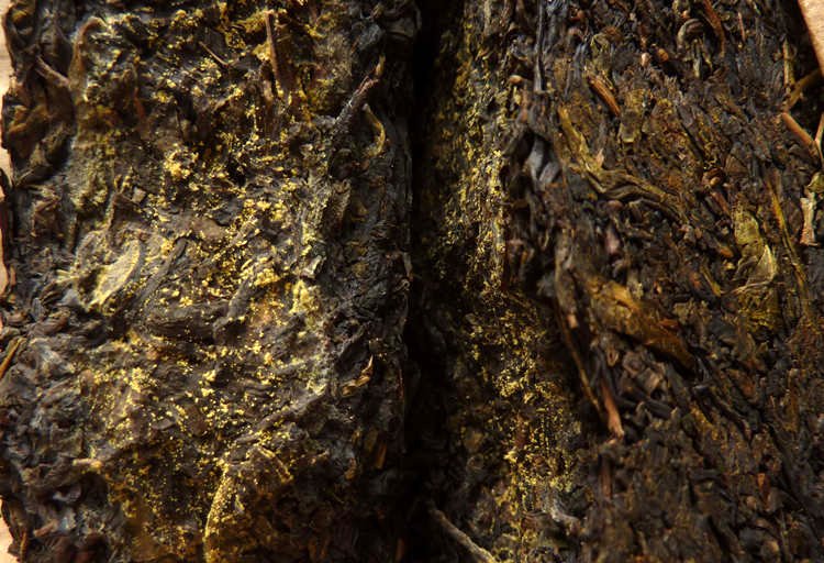 2011 CNNP Fu Zhuan Hei Cha dark tea garden érlelt hei cha sötét fekete tea