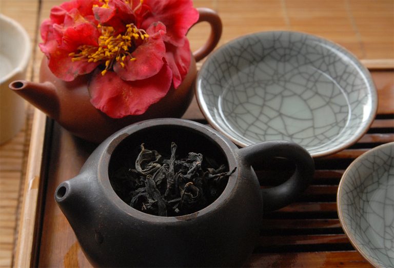 Qi Lan Wuyi oolong tea