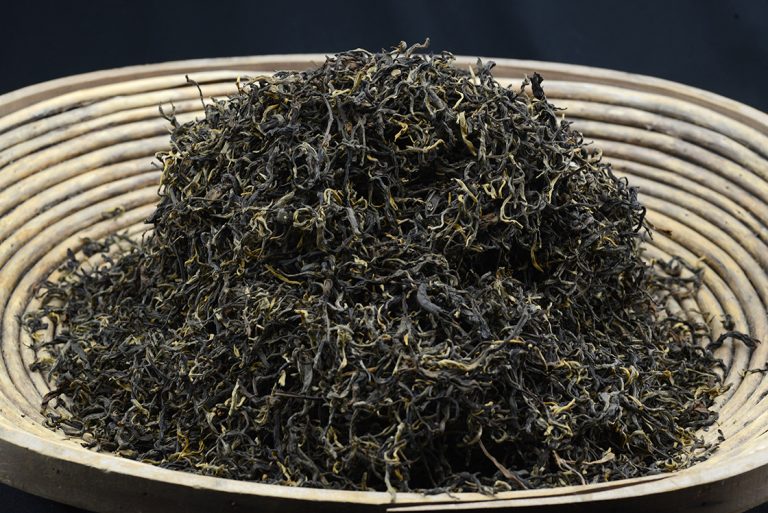 Bulang-hegyi Dian Hong aranyvörös tea