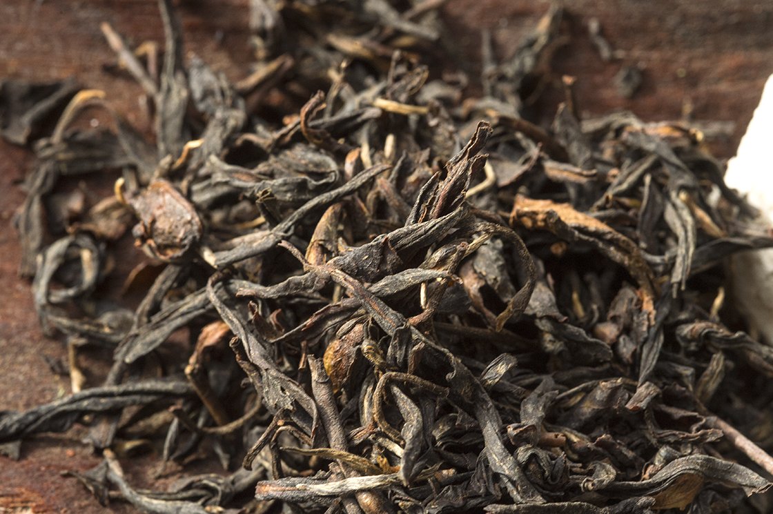 Asamiya Izumi fekete tea