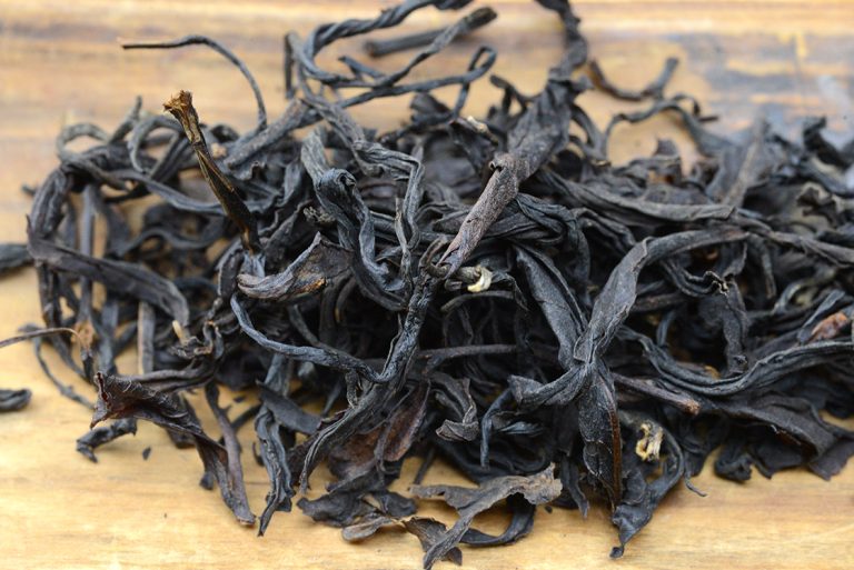 Tajvan Ruby black 18