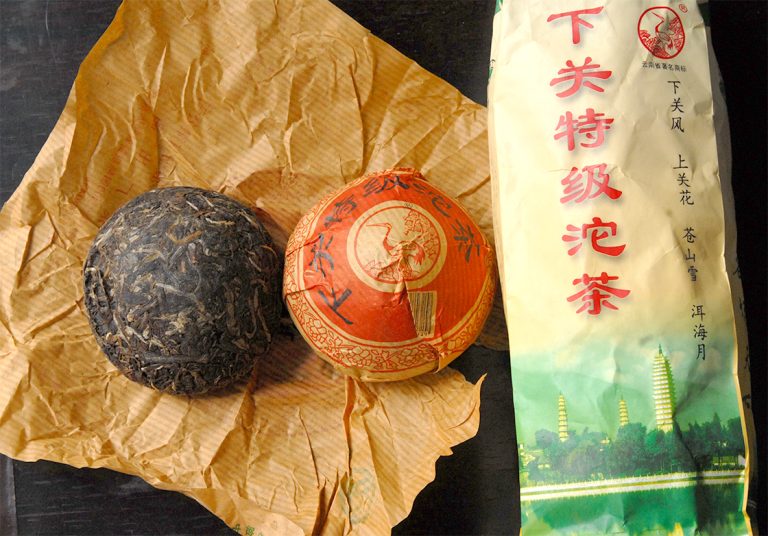 2005 Xiaguan Te Ji Tuocha különleges minőségű sheng puerh tea