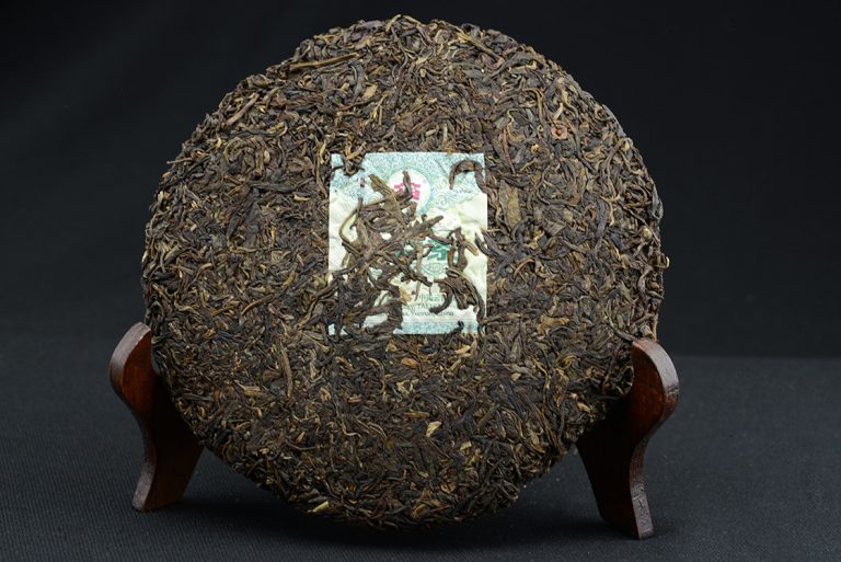 2013 Menghai Dayi 8542 sheng puer tea