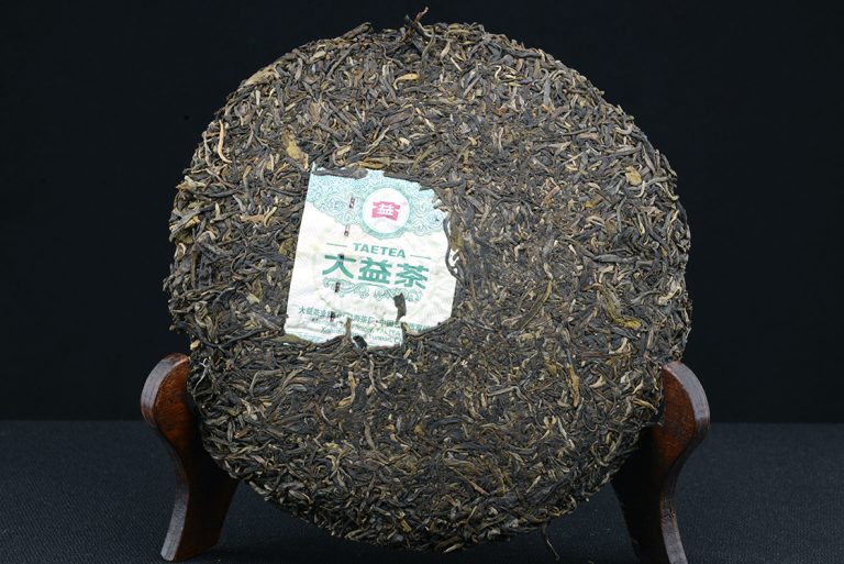 2012 Tavasz Menghaiban sheng puerh tea