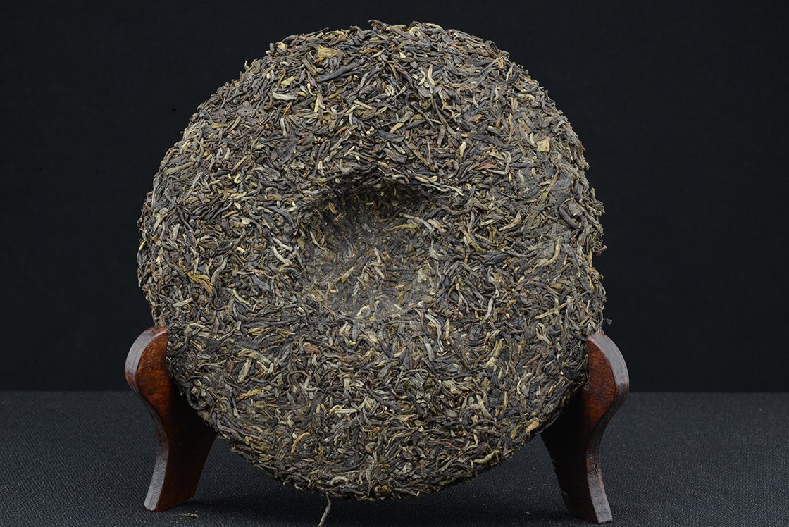 2012 Tavasz Menghaiban sheng puerh tea