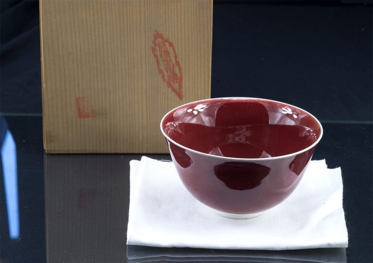 Arita yaki vörös shinsa mázas porcelán teáscsésze