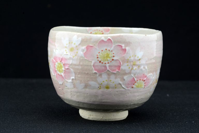 kézzel festett kiotói Hana chawan