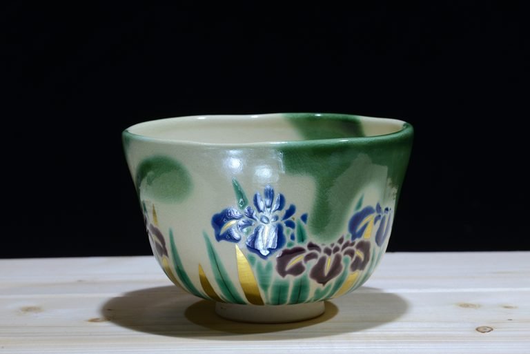 Arany írisz kézzel festett japán matcha teáscsésze