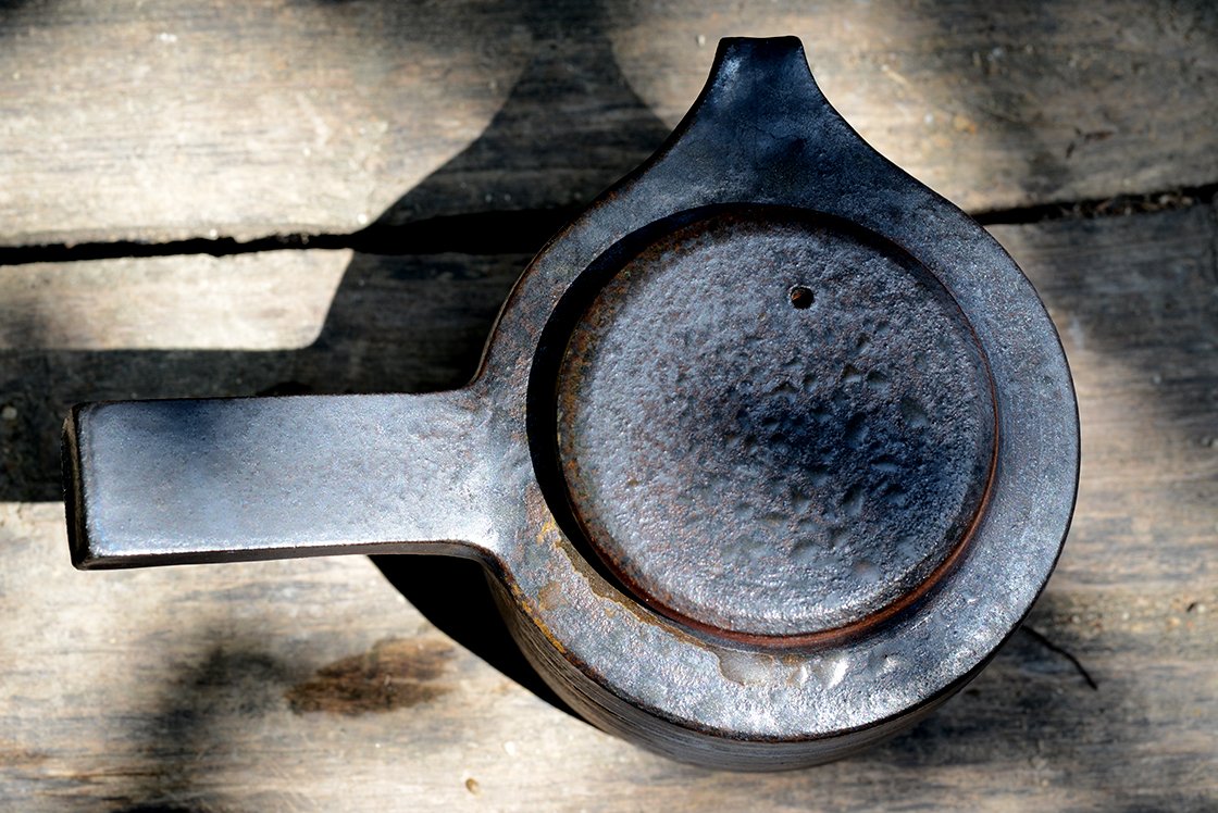 Magas hőfokon - Közelítések a fatüzes kerámiához