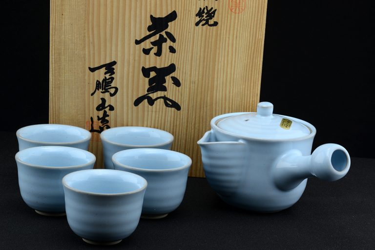 Égszínkék Hagi Tempozan teáskészlet