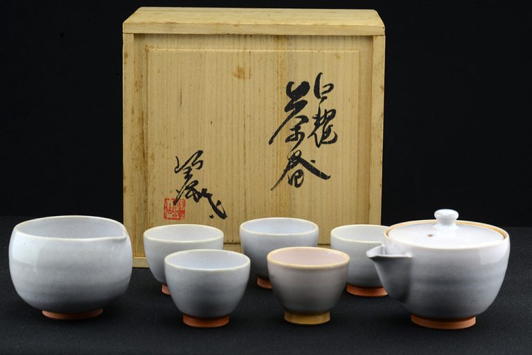 Shino-mazas-porcelan-teaskeszlet