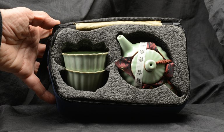 Celadon utazó teáskészlet