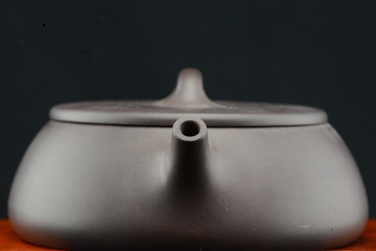 csatahajó yixing teáskanna 2