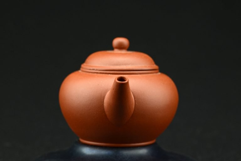 All water is old water shui ping yixing teáskanna