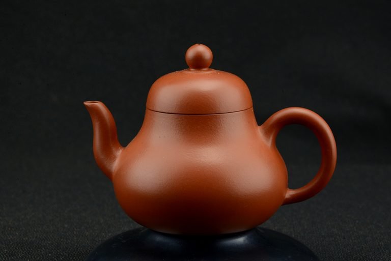 siting yixing teáskanna