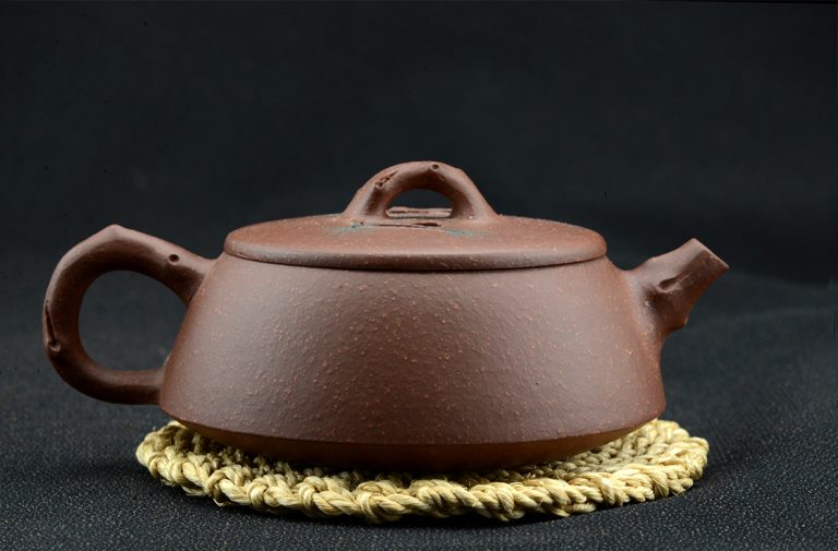 fenyőmintás shipiao yixing teáskanna