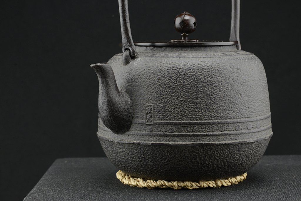 Jokei öntöttvas tetsubin