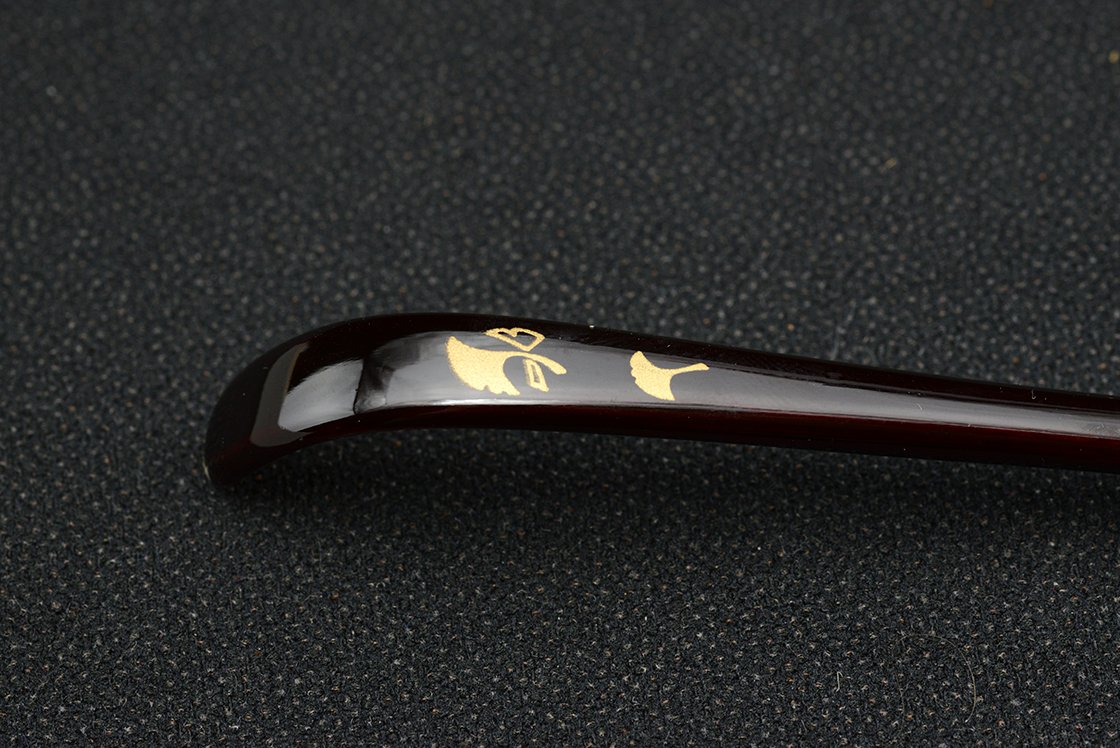 Ginko maki-e chashaku