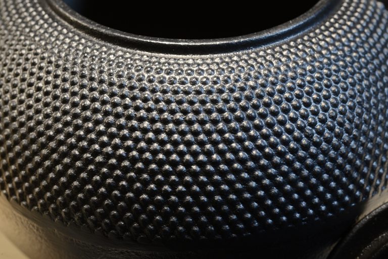 Arare tetsubin öntöttvas teáskanna