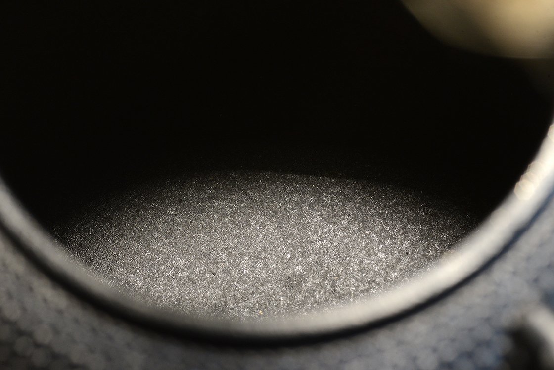 Arare tetsubin öntöttvas teáskanna