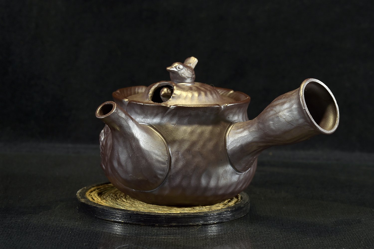 Banko yaki madaras teáskanna