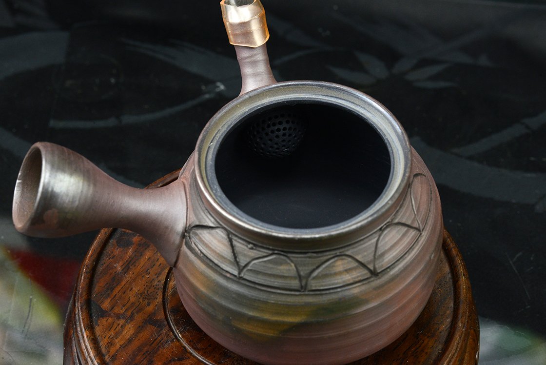 Karumi tokoname teáskanna