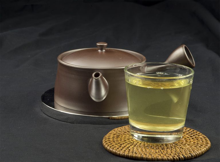 Bíbor Banko yaki teáskanna