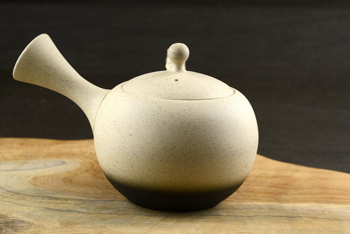 Fehér Tokoname teáskanna