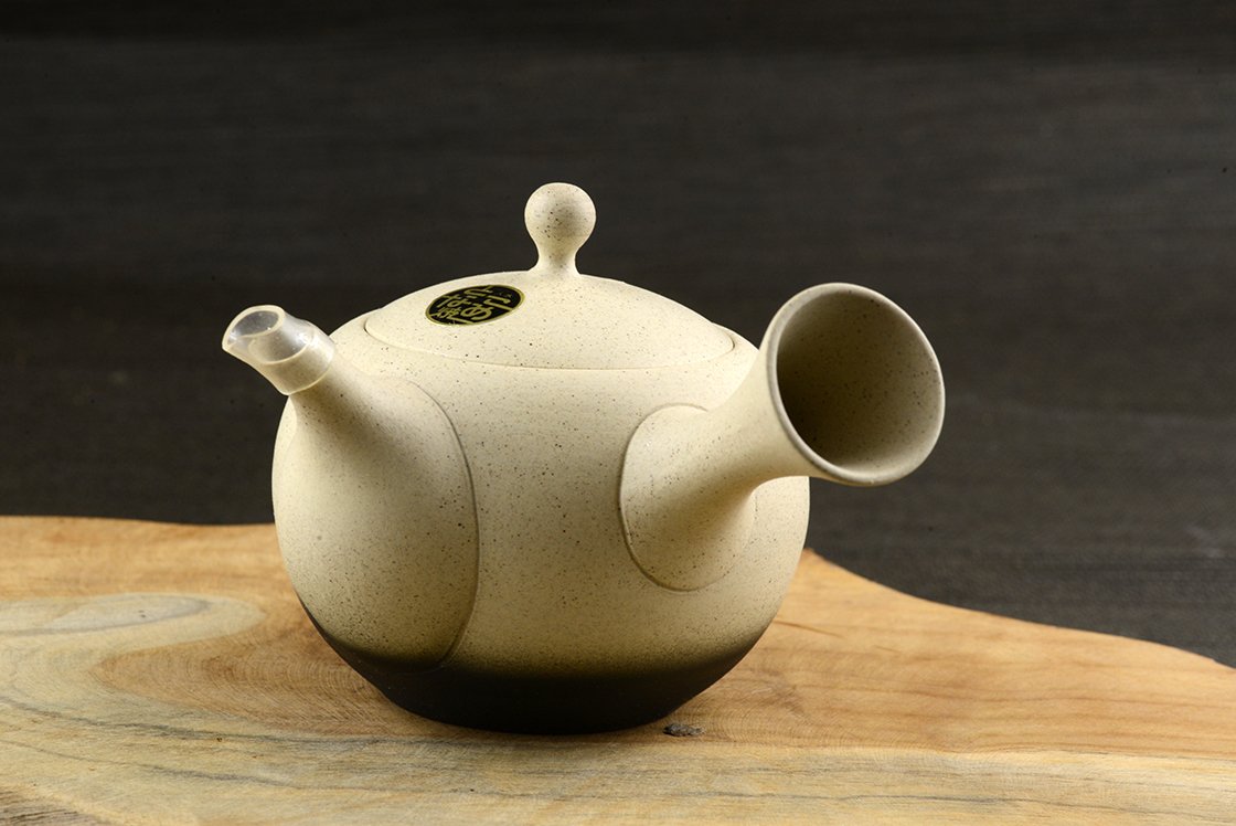 Fehér Tokoname teáskanna