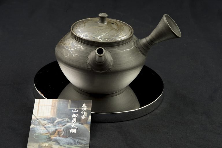 Fekete Mogake teáskanna