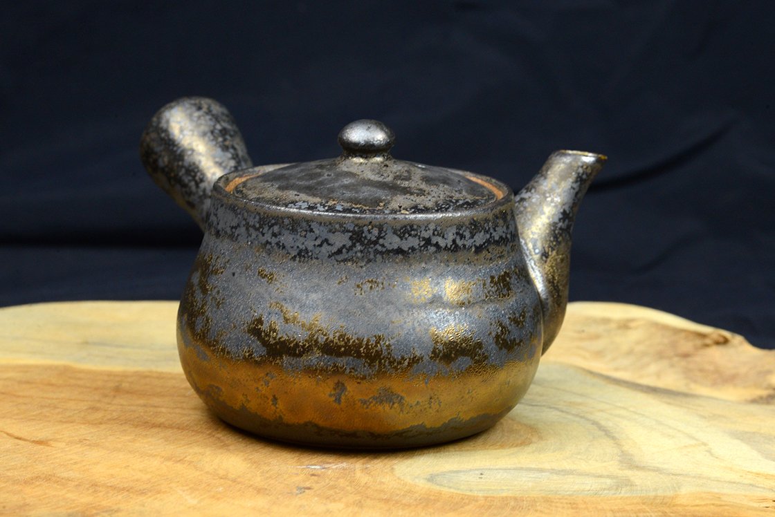 Aranyos Arita japán teáskanna