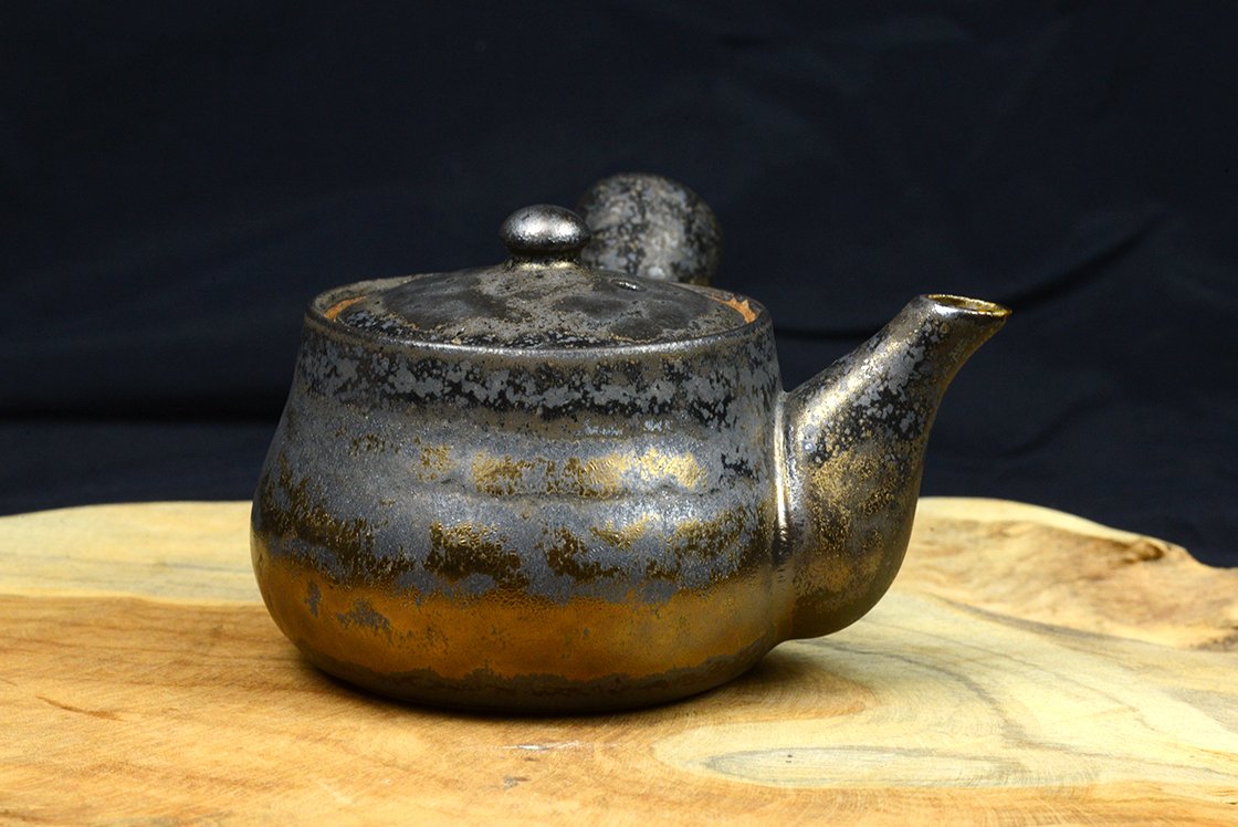 Aranyos Arita japán teáskanna