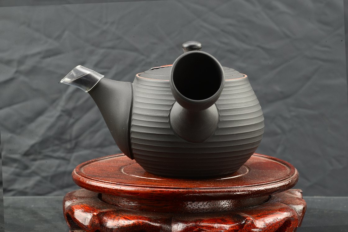 Kuro sendan teáskanna