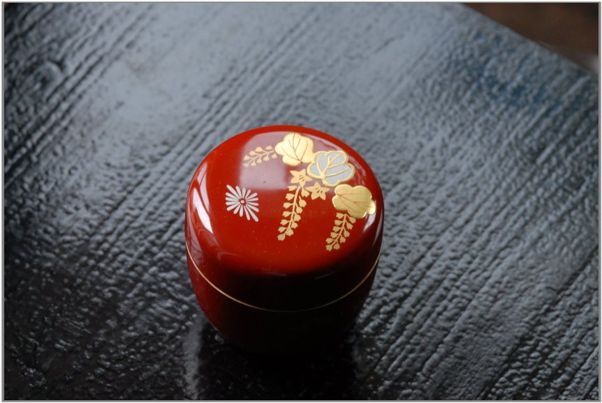 Vörös tavaszi natsume