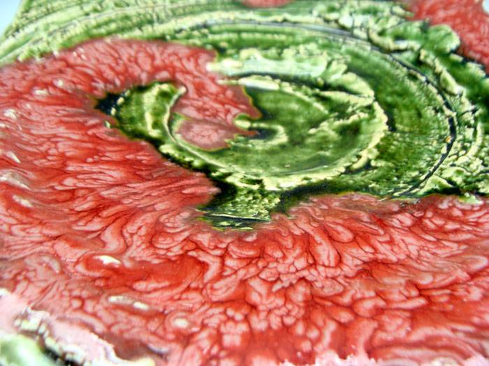 Lefelé gomolygó Oribe tálca