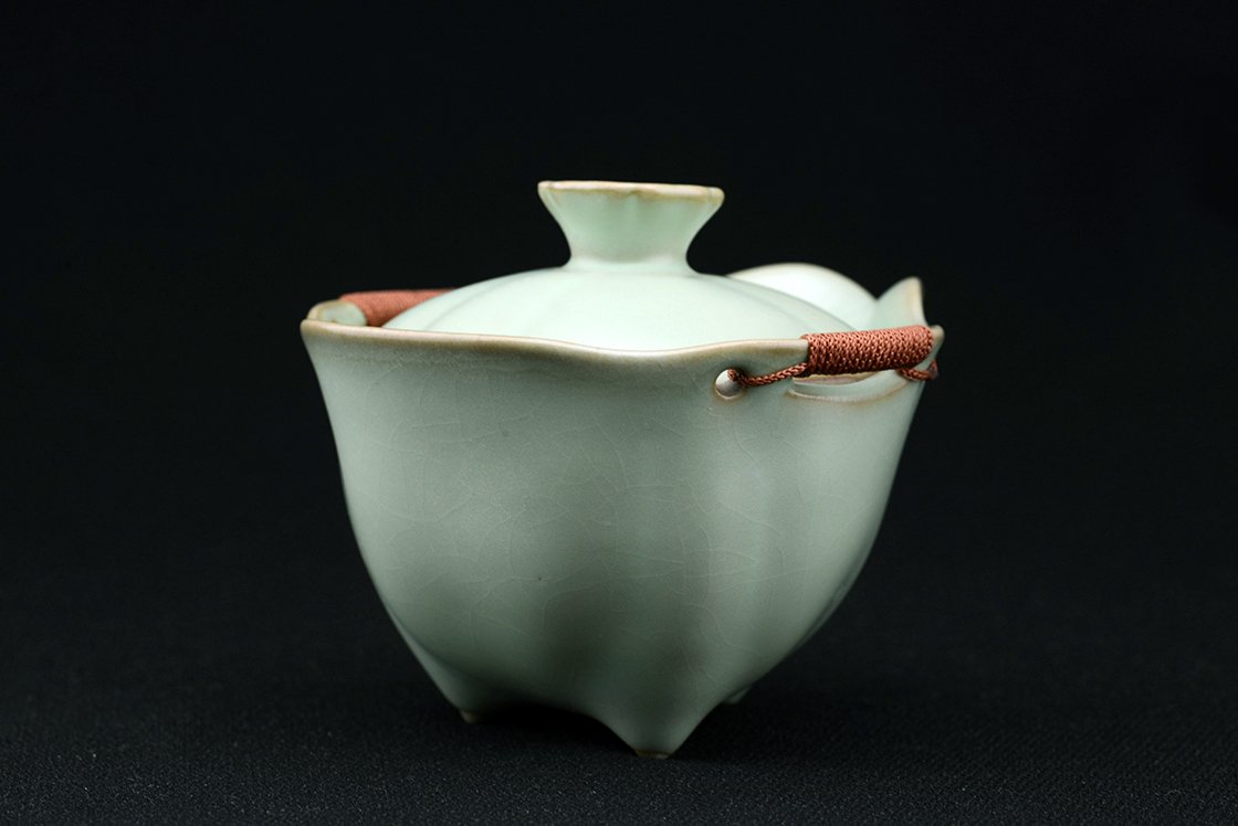 Ru Yao celadon gaiwan
