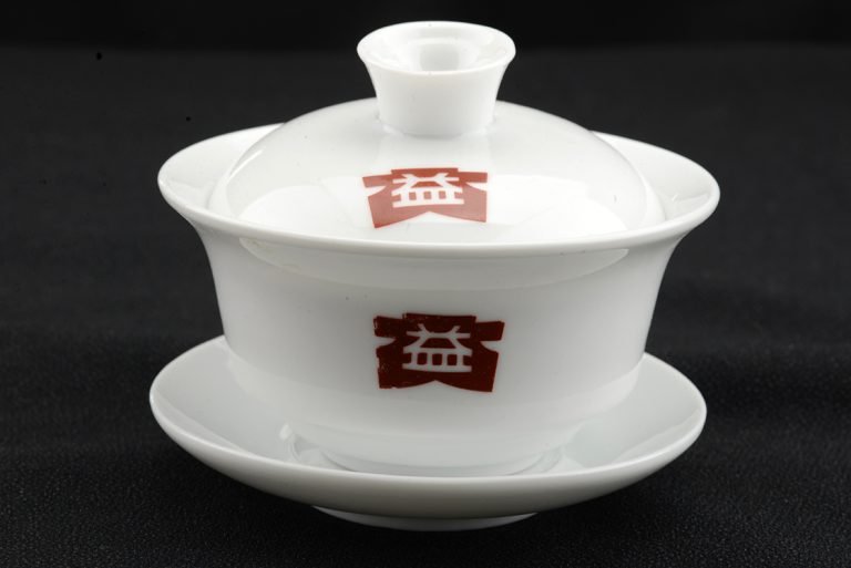 Menghai Dayi porcelán gaiwan csésze