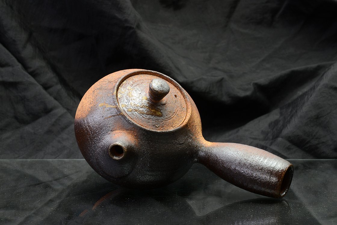 Petr Novak kyuusu teáskanna