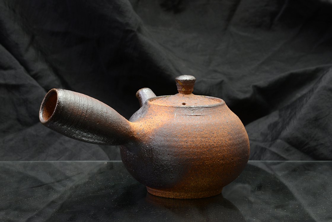 Petr Novak kyuusu teáskanna