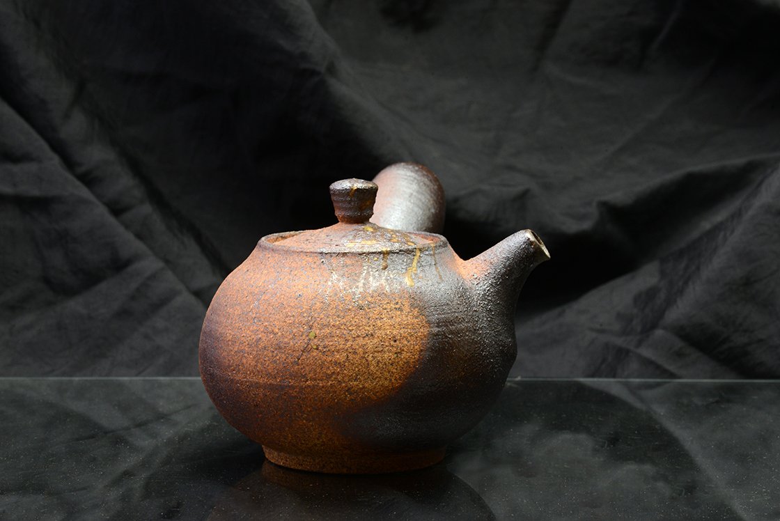 Petr Novak kyuusu teáskanna