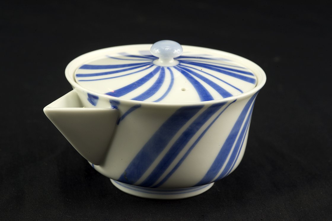 Kyo porcelán hoihin